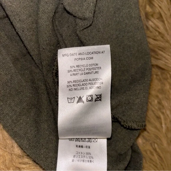 *Patagonia Men's Olive Tee Adventure Ready Hiking Trailwear Outdoor Minimalist L - Picture 8 of 8